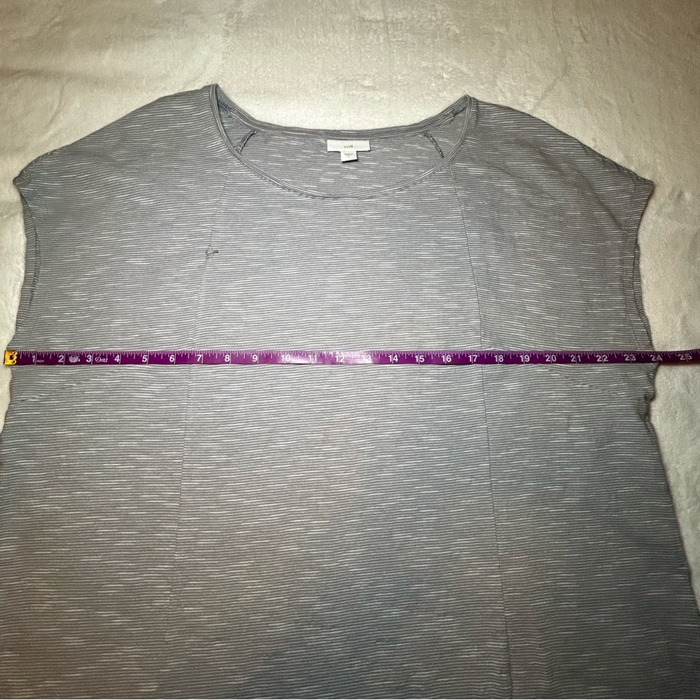 J.Jill Grey Striated Seamed Cap Sleeve Boxy Cotton Tee Size Large - Picture 9 of 9
